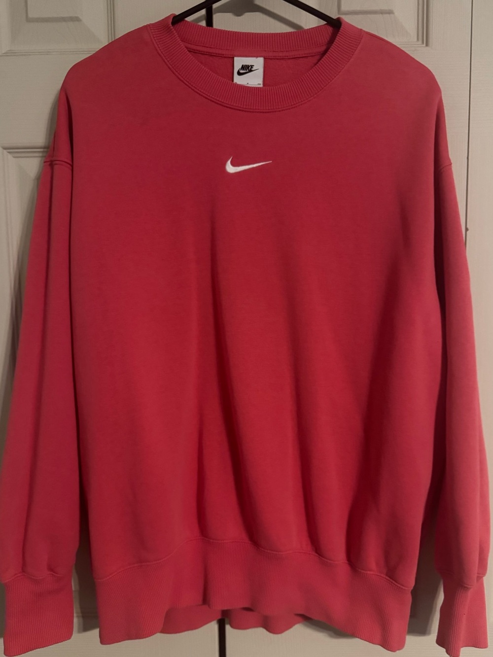 Nike Women’s Pink Crewneck Sweatshirt